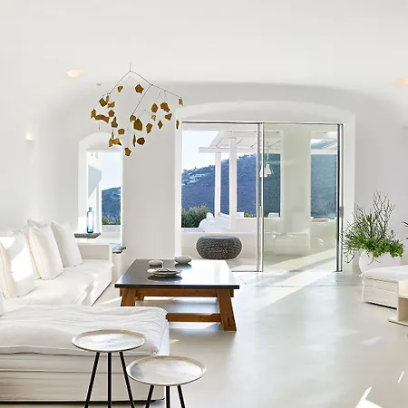 Mykonos Blu, A To Live 5*