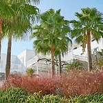 Mykonos Blu, A Grecotel To Live Üdülőközpont