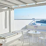 Üdülőközpont Mykonos Blu, A Grecotel To Live