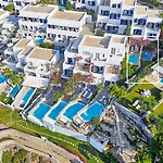 Mykonos Blu, A Grecotel To Live