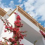 Üdülőközpont Mykonos Blu, A Grecotel To Live Pszarú