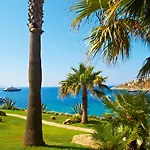 Mykonos Blu, A Grecotel To Live 5*