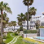 Mykonos Blu, A Grecotel To Live 5* Pszarú