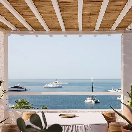 Mykonos Blu, A To Live Psarrou