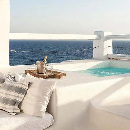 Mykonos Blu, A To Live 5* Ψαρού